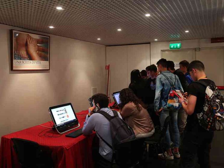 Comunicare (anche) il bene, tocca a noi. Adesso