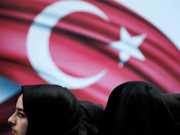 Turnaoglu: con Erdogan la Turchia davanti a un bivio