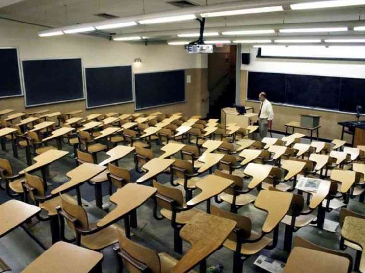 «Università il numero chiuso serve». Ma non nelle facoltà umanistiche