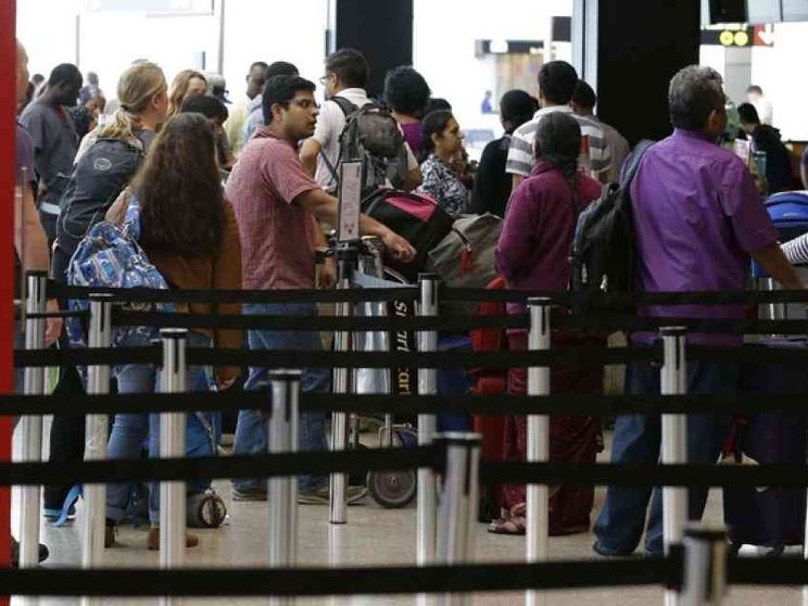 Via al «muslim ban» di Trump: ecco chi non entrerà negli Usa