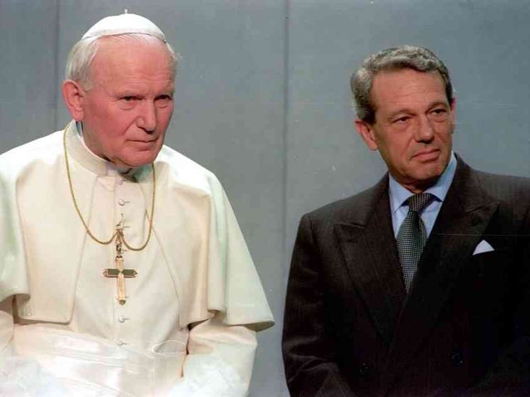 Venerdì a Sant'Eugenio l'ultimo saluto a Navarro Valls