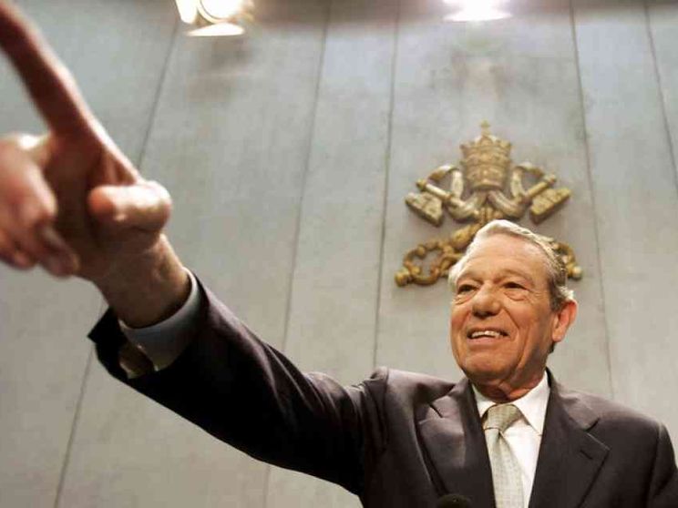 Salute e malattia, l'intervista a Navarro Valls