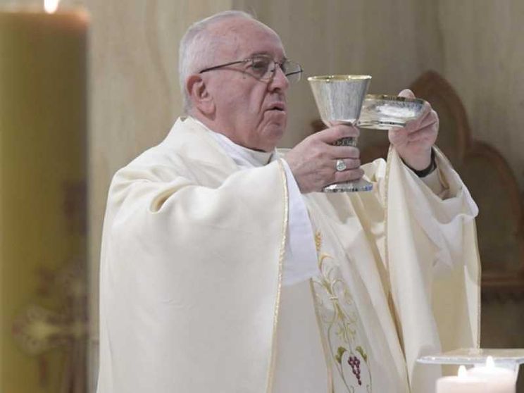 Pane e vino per la Messa, ecco le regole
