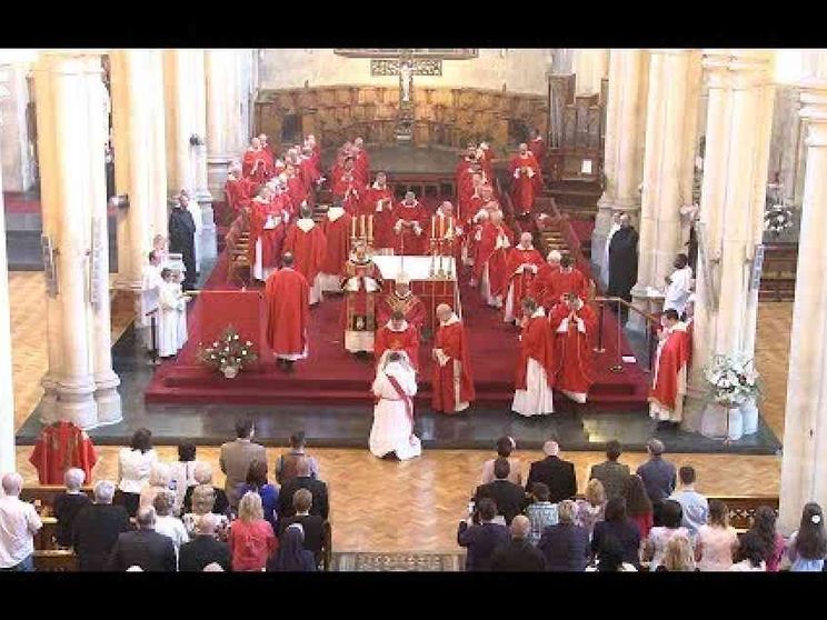 Dai «diavoli rossi» a Gesù, l'ex Manchester diventa prete