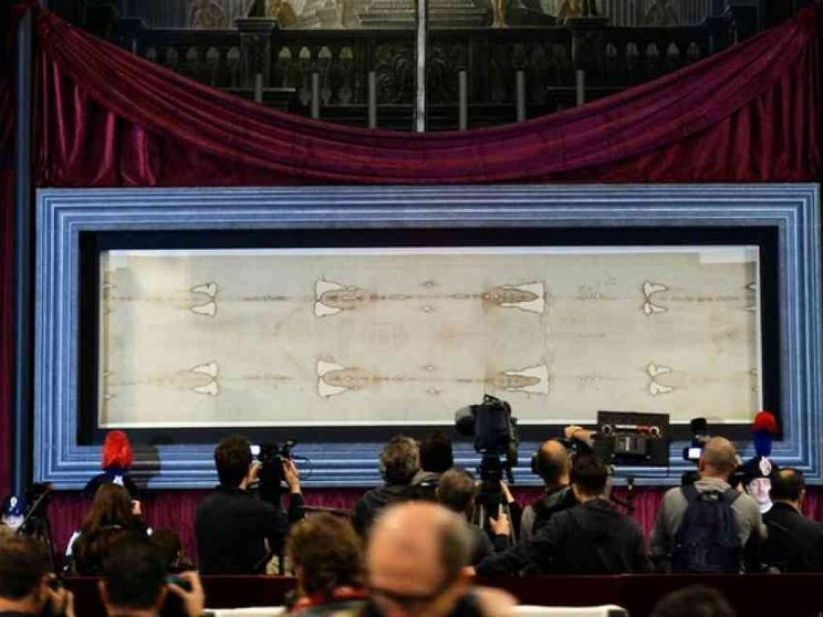 Sulla Sindone il sangue di un uomo torturato