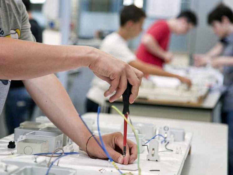 Per i giovani il lavoro non è solitudine