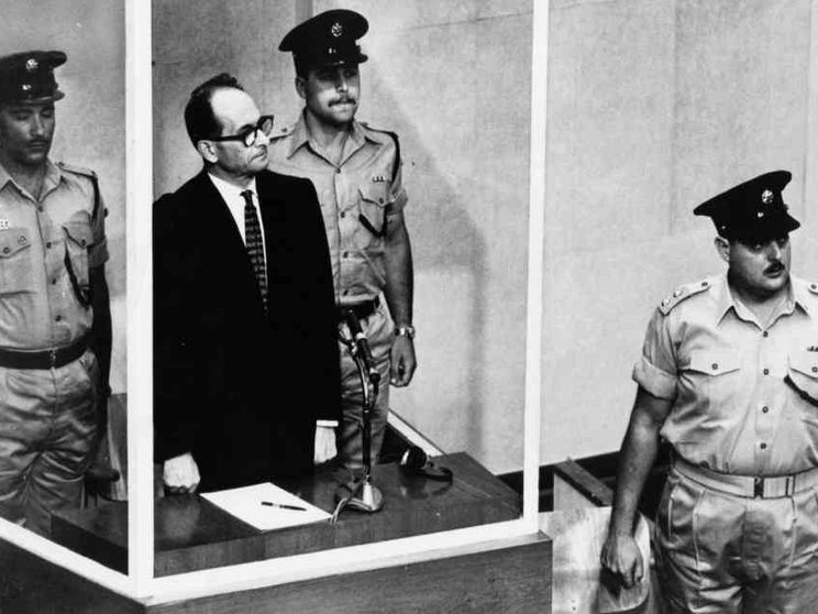 Processo Eichmann: Fu solo «banalità»? Un saggio corregge Hannah Arendt