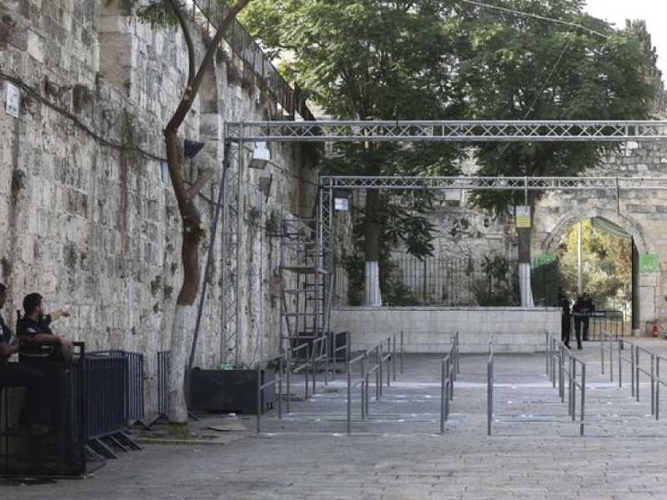 Spianata delle Moschee: i musulmani tornano. E pure gli scontri