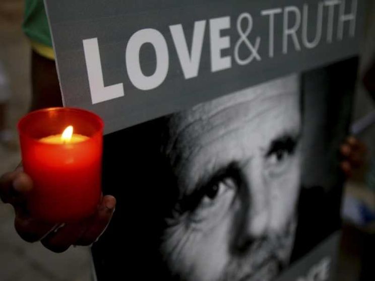 Riflettori su padre Dall'Oglio a quattro anni dal rapimento in Siria
