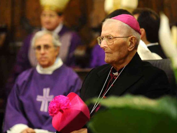 Muore a cento anni il vescovo Benedetti, pastore teologo e giornalista