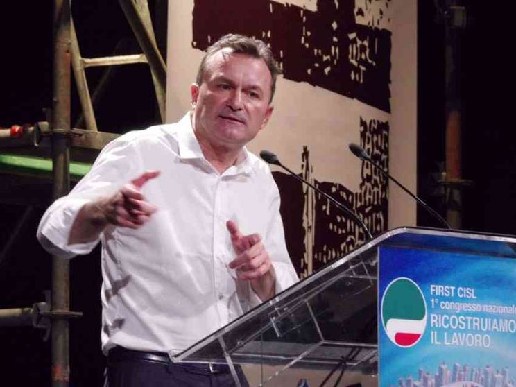 Romani: «Noi non ci rassegniamo agli esuberi dei bancari»