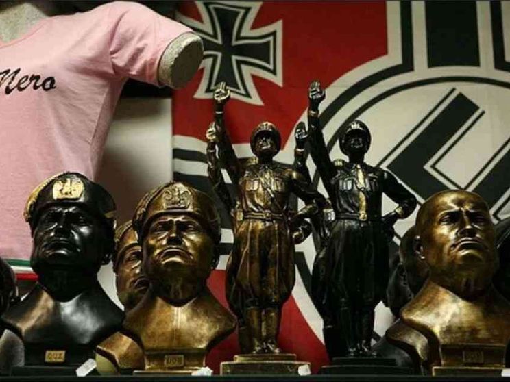 Sulla Rete le pagine «nere» conquistano un milione di nostalgici del Duce