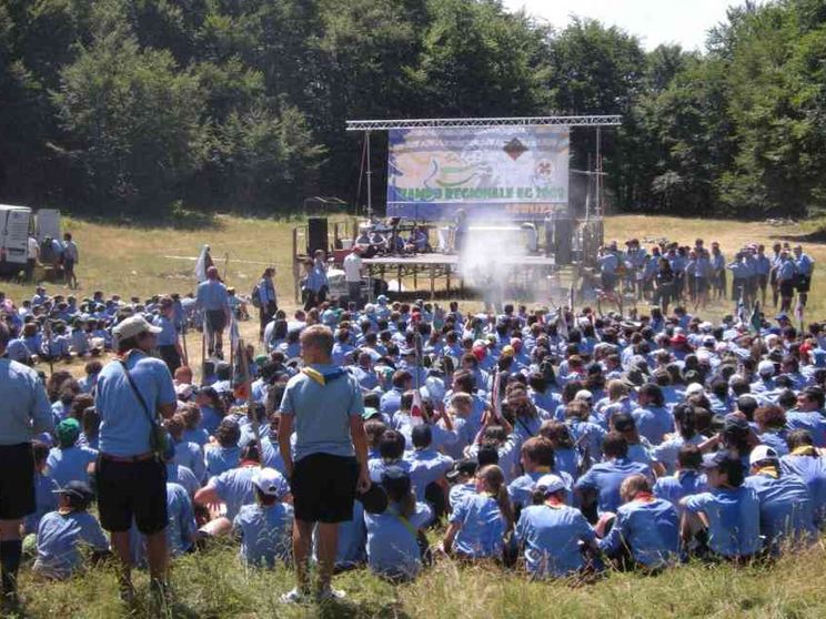 Scout gay, un caso da affrontare