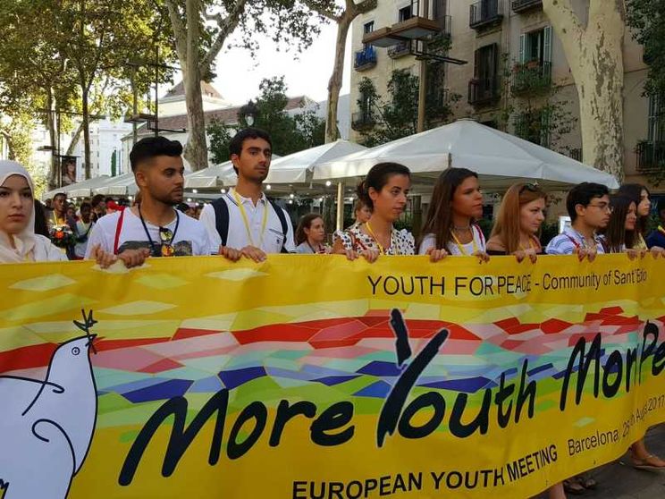 Barcellona, dai giovani di tutta Europa un appello per la pace