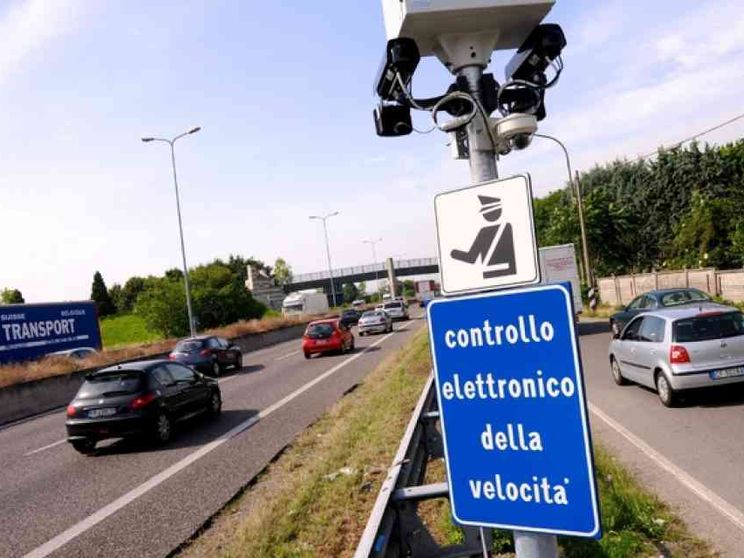 Sette nuove telecamere: Milano capitale degli autovelox