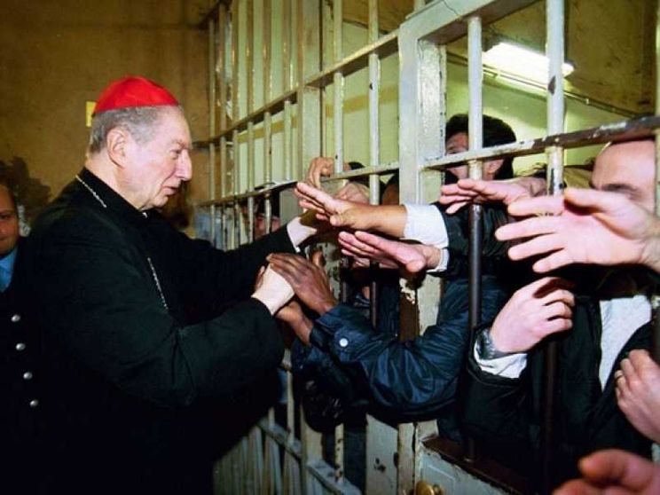 Così il cardinale Martini disarmò i terroristi