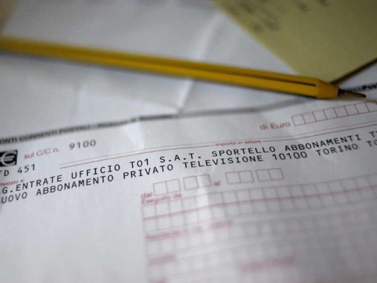 Canone Rai, la forza della dedizione civica
