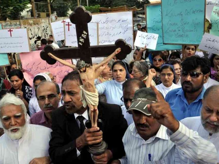 «Quindicenne cristiano non abbraccia l'islam»: ucciso a scuola