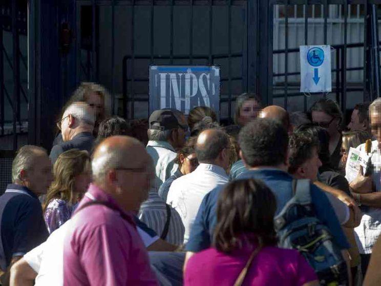 Anticipo pensionistico volontario al via, ecco cos'è e chi lo può chiedere