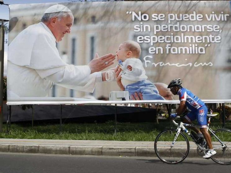 Papa Francesco in Colombia per dare coraggio alla pace
