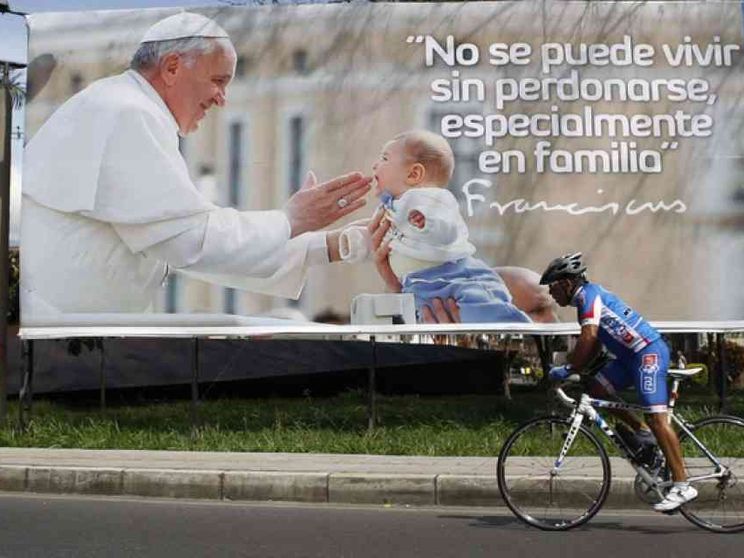 Papa Francesco in Colombia per dare coraggio alla pace