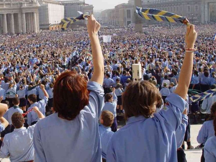 Io, parroco, e l'«unione» del capo scout tra discernimento e messaggi ambigui