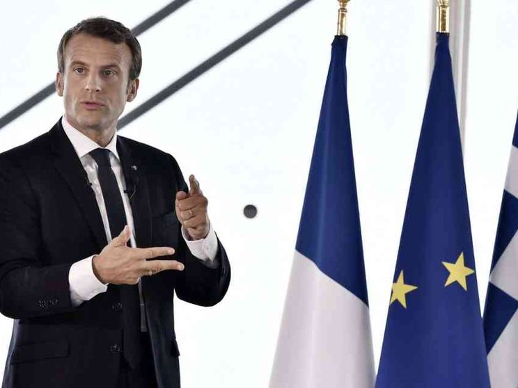 Macron ancora in bilico tra Ricoeur e Rothschild
