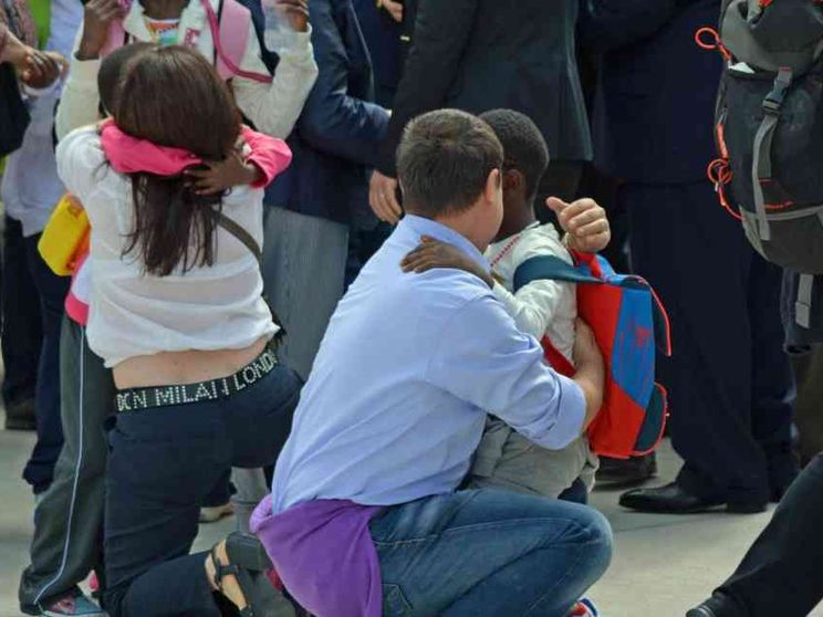 Adozioni, «numerose irregolarità nella precedente gestione della Commissione»