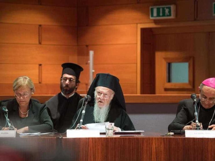 «Abbiamo perso il senso della sacralità del mondo»