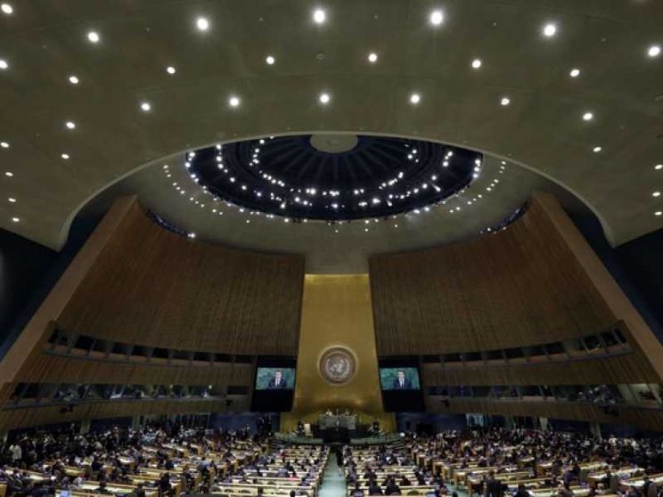 All'Onu si firma il bando agli ordigni nucleari, ma l'Italia non c'è