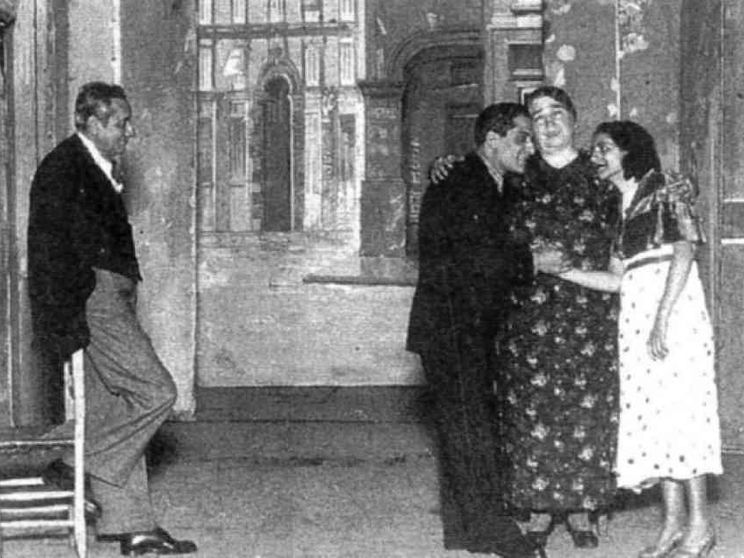 La “sceneggiata” al capolinea