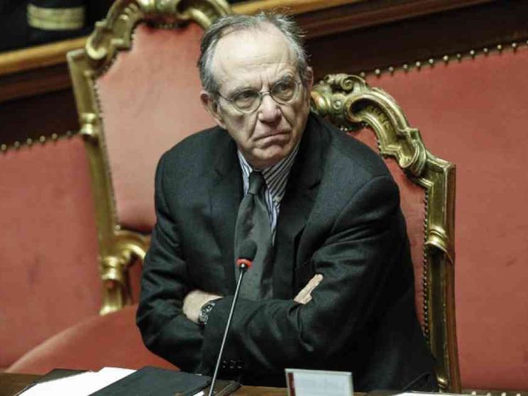 Padoan al Parlamento: 1 milione di posti di lavoro in più (rispetto al 2013)