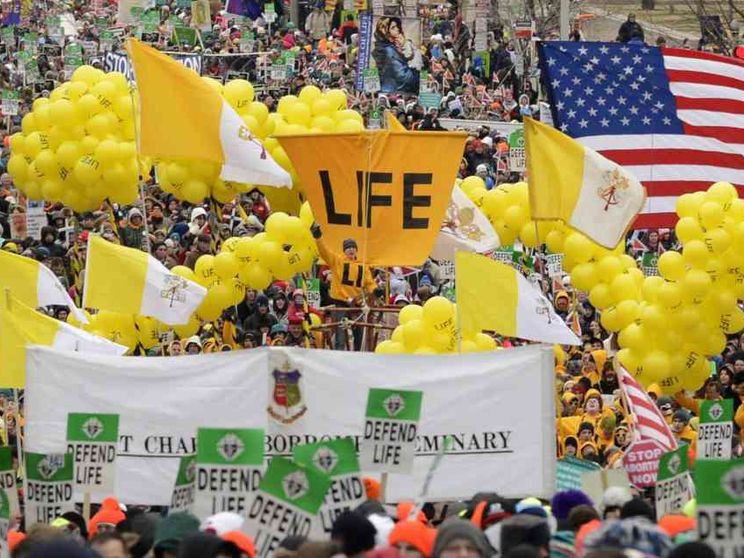 Primo sì del Congresso per limitare il dramma dell'aborto