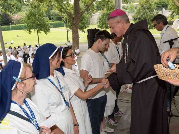 Il vescovo Viola: lavoriamo di più insieme per il cambiamento