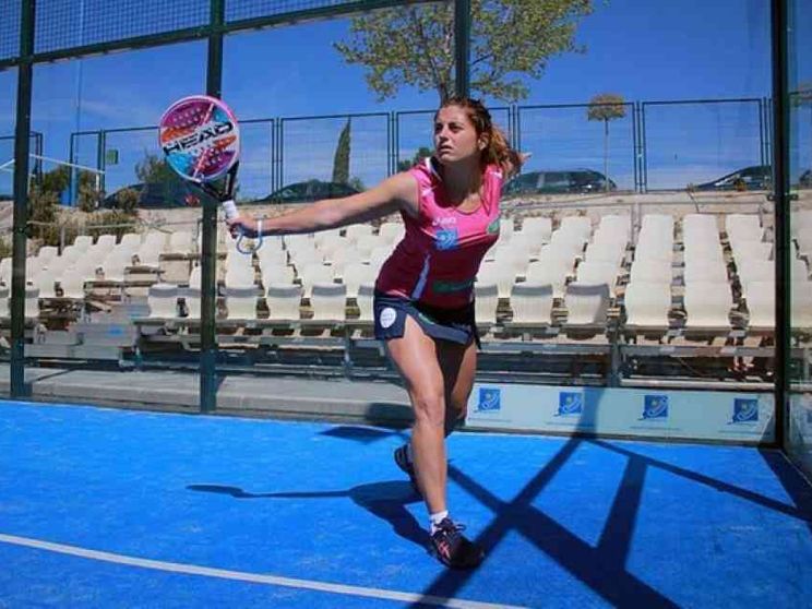 A tutto paddle, ecco il tennis «alternativo»