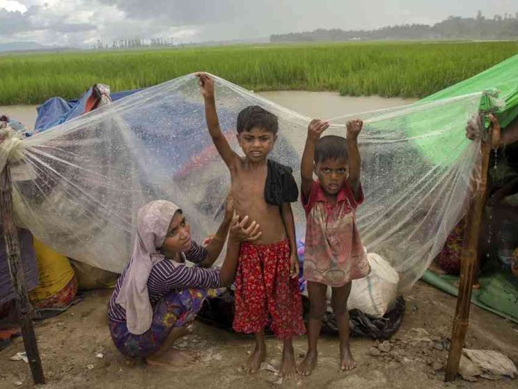 Amnesty denuncia: sui Rohingya crimini contro l'umanità