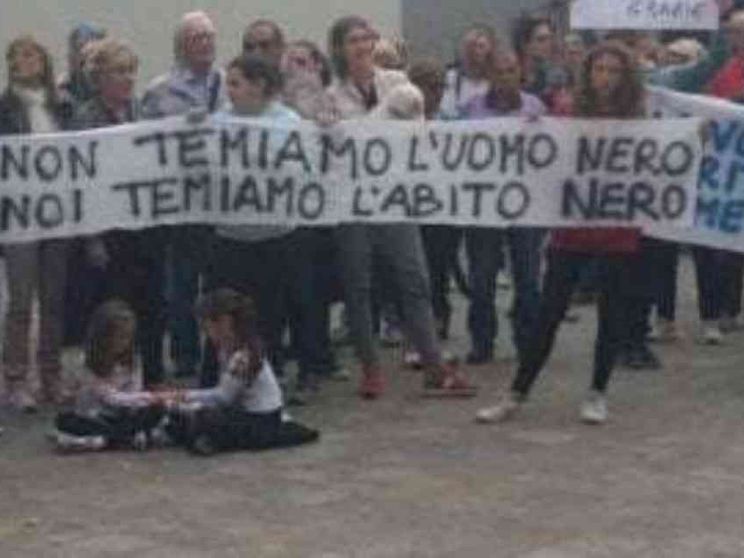 Ricatti e molotov. L'escalation di odio