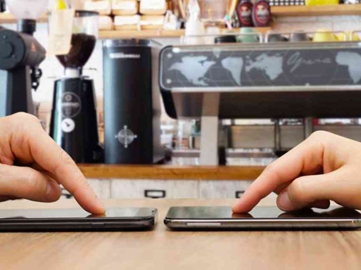 L'insostenibile dipendenza dallo smartphone