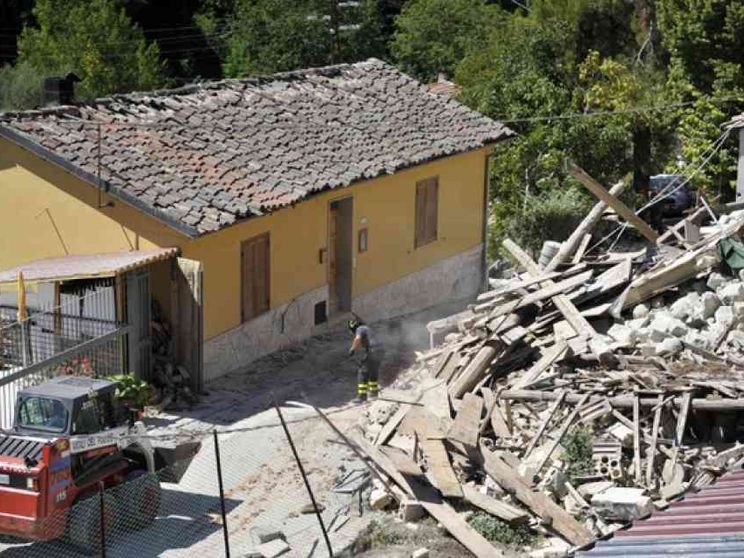Terremoto nelle Marche, la beffa sfollati: in un anno 8mila in più