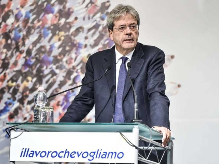 Gentiloni: sì alle proposte dei cattolici. Stop alla precarietà