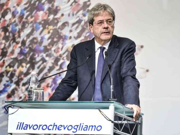 Gentiloni: sì alle proposte dei cattolici. Stop alla precarietà