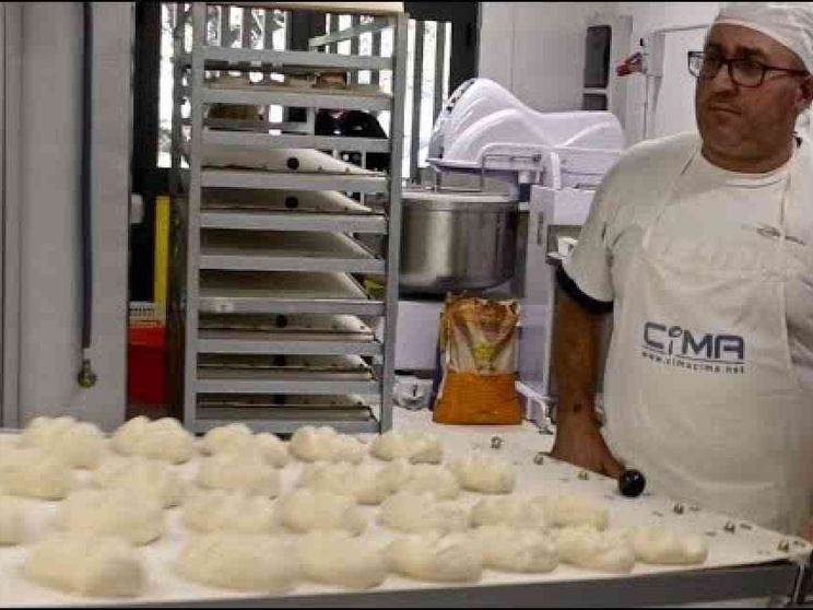 Torna al suo lavoro Valerio, che perse figli e moglie