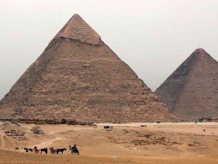 Scoperta con i raggi cosmici la stanza segreta nella piramide di Cheope