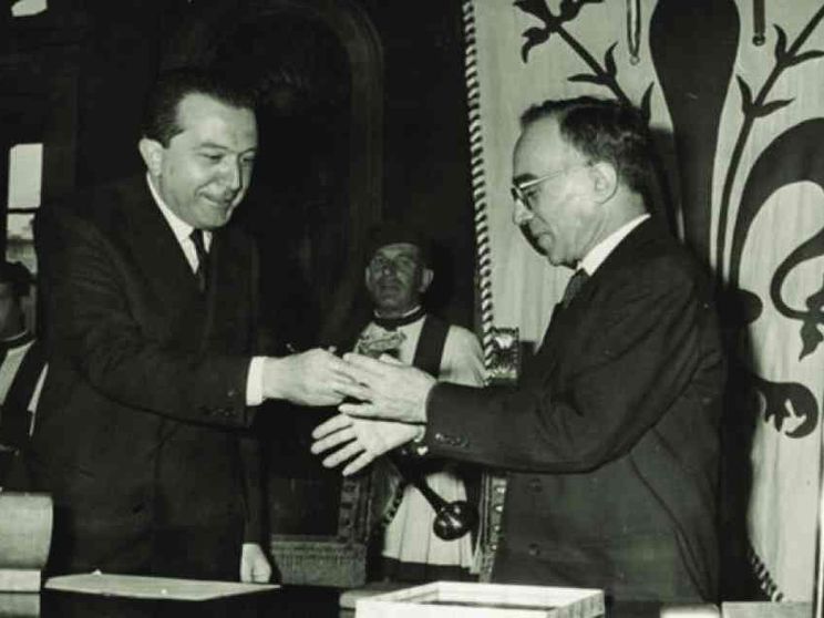 La Pira ad Andreotti: «Contro la guerra l'arma della preghiera»