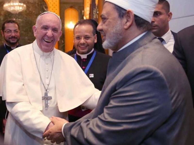 Il grande imam di Al-Azhar: non c'è alternativa al dialogo