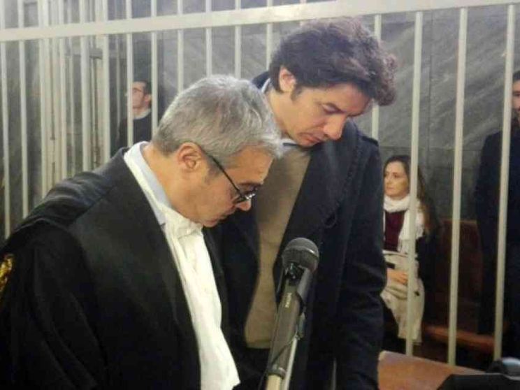 Dj Fabo, si è aperto il processo a Cappato per «aiuto al suicidio»