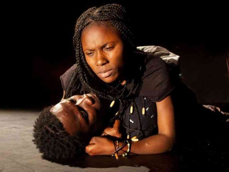 Se Antigone finisce di nuovo a processo