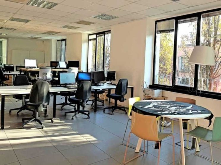 Dieci giovani figure commerciali da inserire