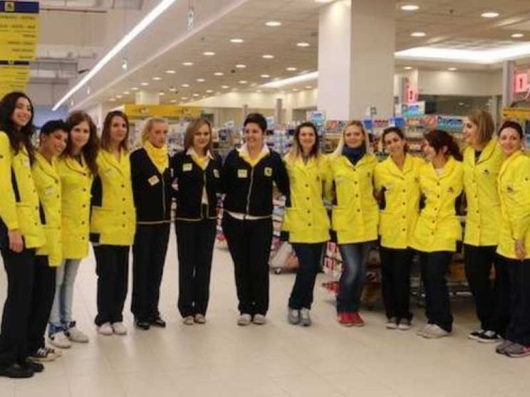 Tigros cerca 120 persone in Lombardia