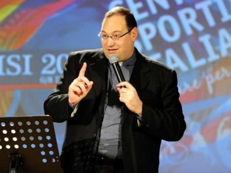 Falabretti (Cei): così la Chiesa si mette in discussione
